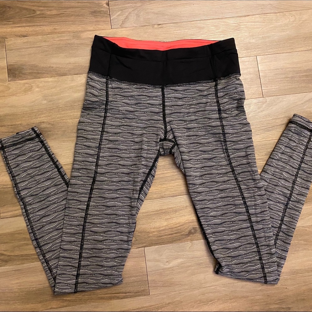 ✨Lululemon full length leggings!✨